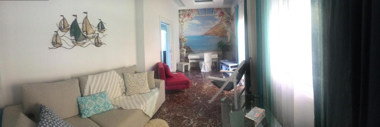 At The Beach! +10Min= Port&Center. Chrissi Akti Chania Exterior foto